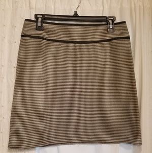 LOFT Ann Taylor houndstooth skirt